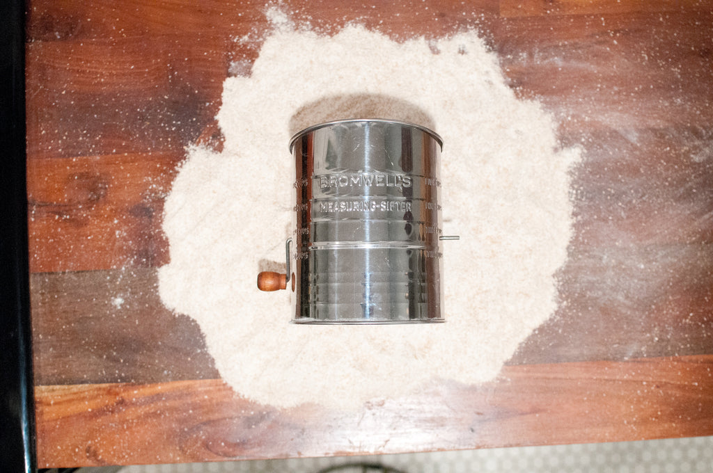 Legendary Flour Sifter (5-Cup)