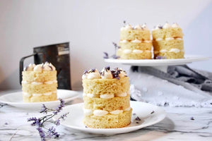 Delectable Mini Vanilla Cakes Recipe